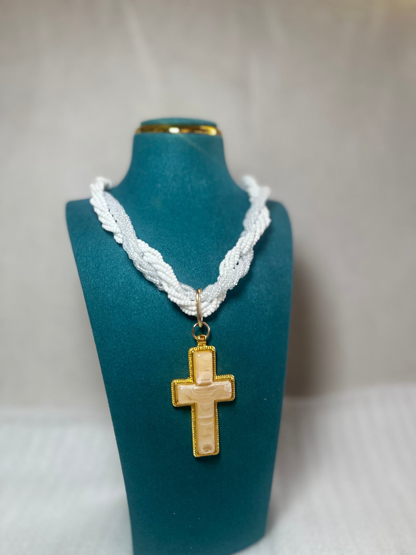 Collar Cruzara