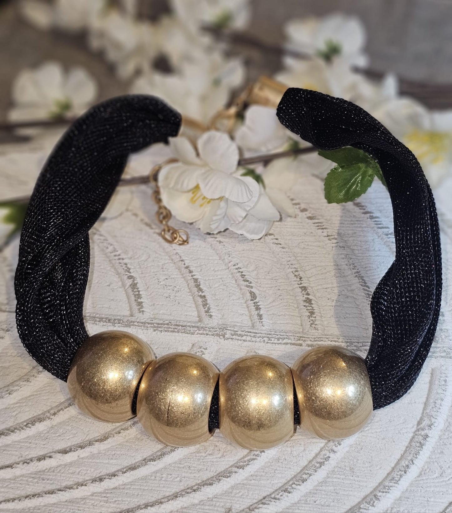 Collar Bolas