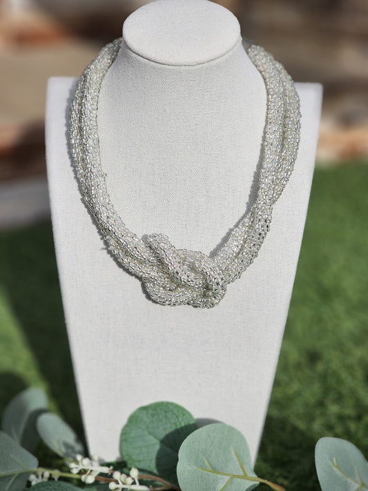 Collar Nudo Plateado