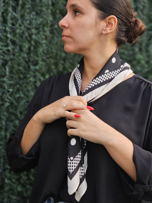 Pañuelo Lunares