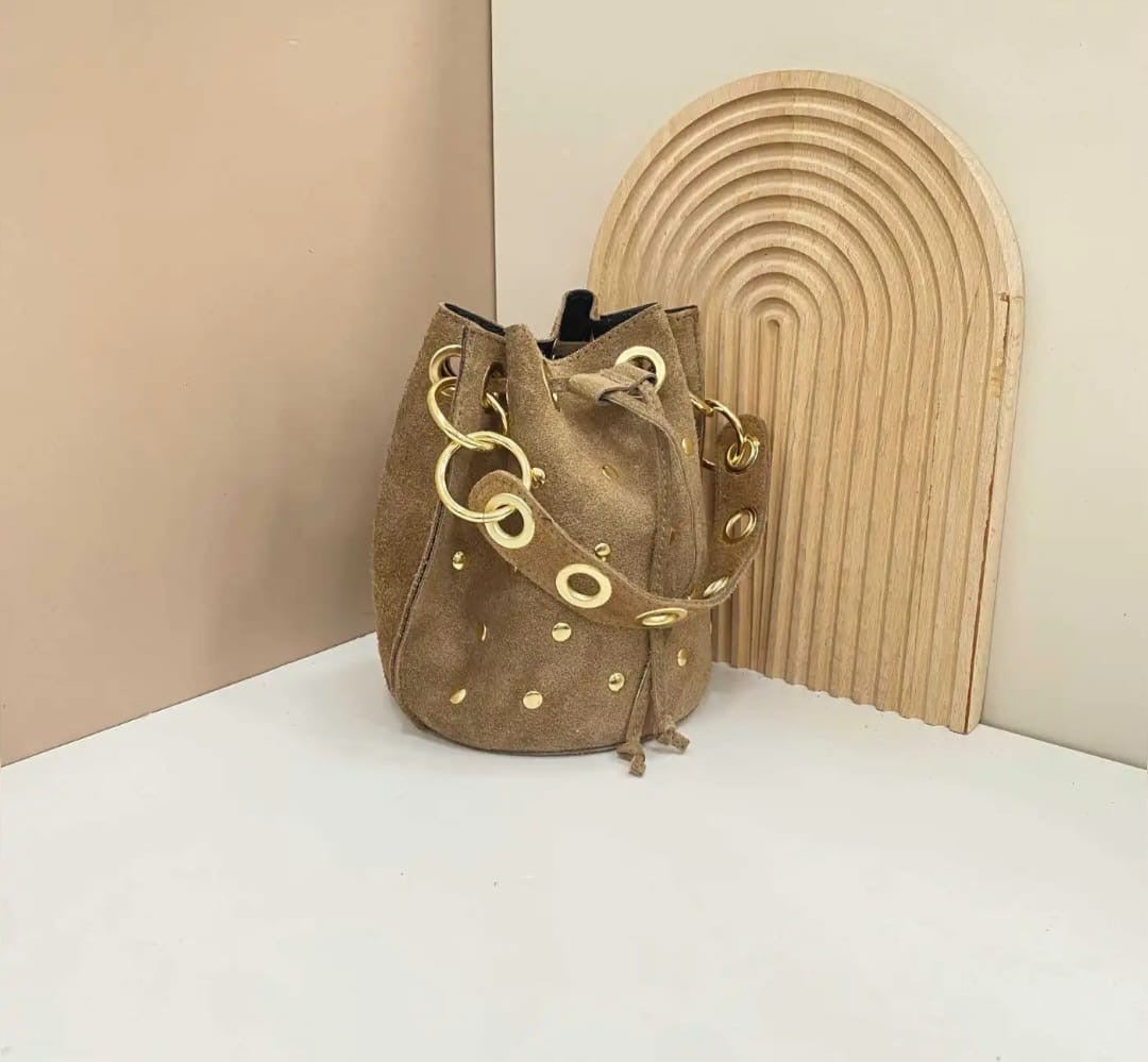 Bolso Bombonera Tachuelas