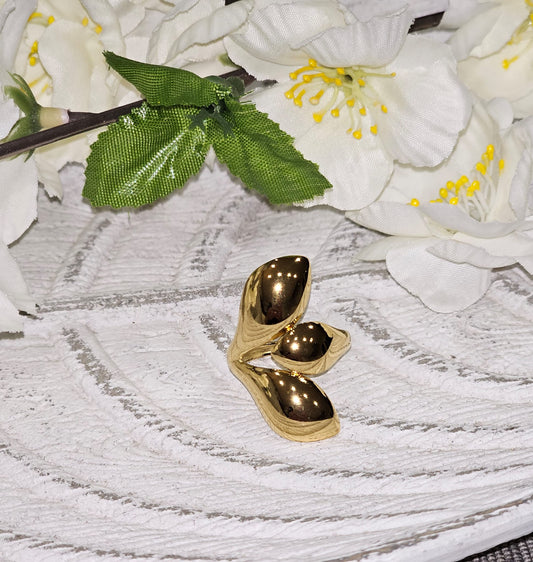 Anillo Trihojas